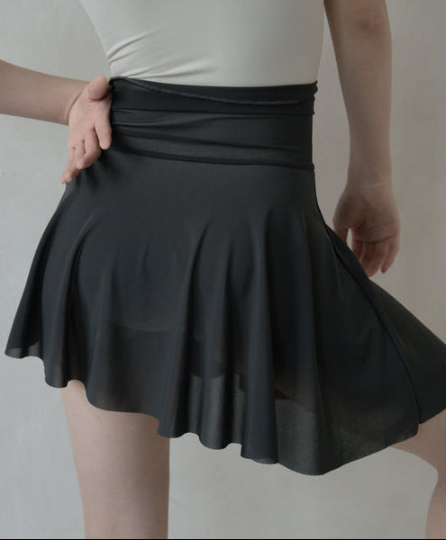 Typha Asymmetrical One-Piece High-Waist Mini Skirt in Black